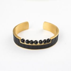 BANGLE BRACELET w/LEATHER & ONYX